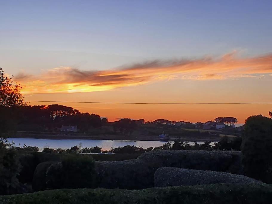 Maison Bord De Mer Plouguerneau Esterno foto